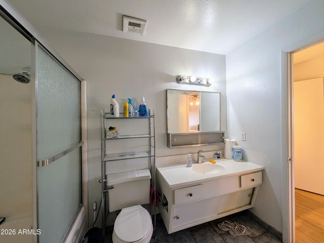 6645 N 44TH Avenue, Glendale, AZ 85301