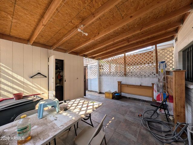 6645 N 44TH Avenue, Glendale, AZ 85301