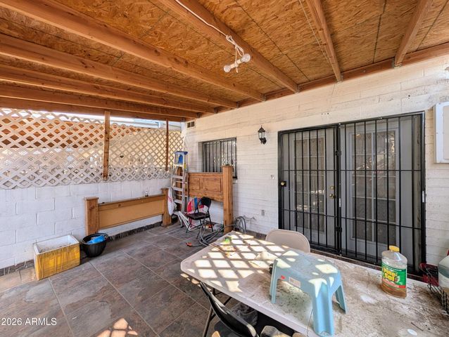 6645 N 44TH Avenue, Glendale, AZ 85301