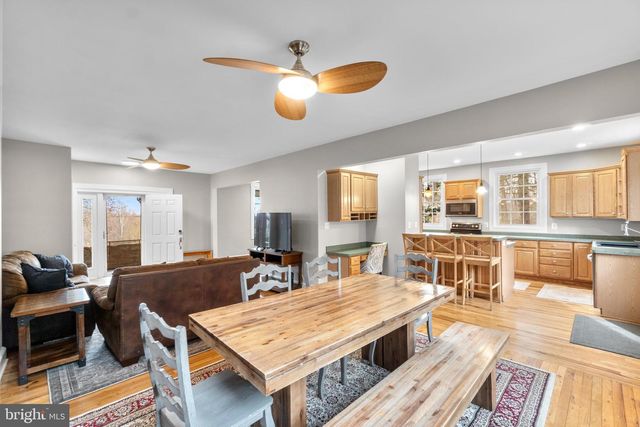 16916 ANNANDALE RD, Emmitsburg, MD 21727