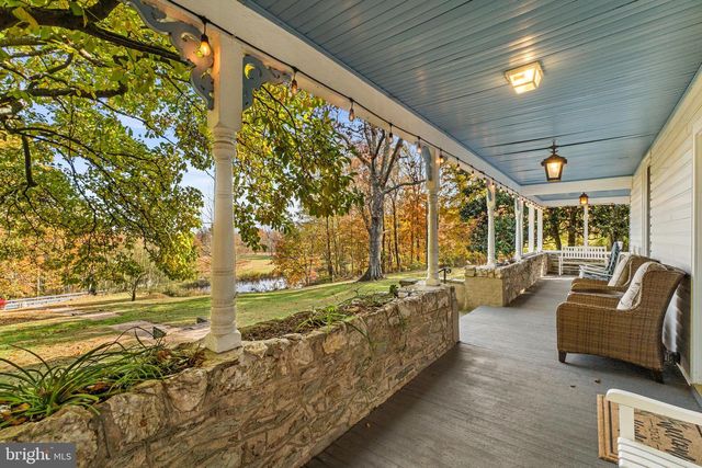 16916 ANNANDALE RD, Emmitsburg, MD 21727