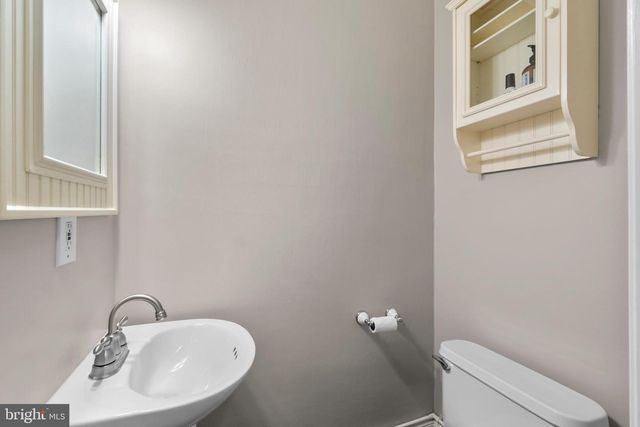 16916 ANNANDALE RD, Emmitsburg, MD 21727