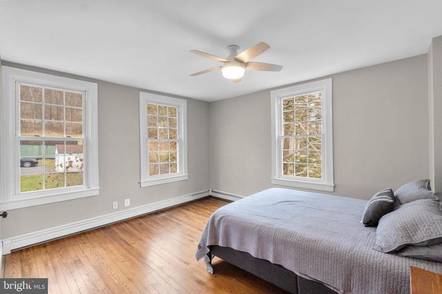 16916 ANNANDALE RD, Emmitsburg, MD 21727