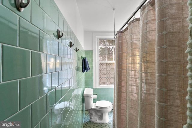 16916 ANNANDALE RD, Emmitsburg, MD 21727