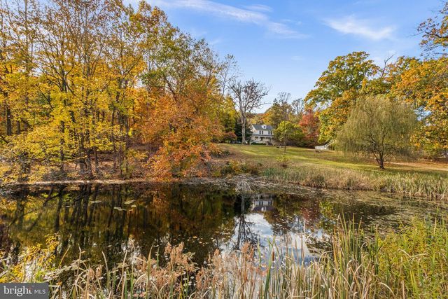 16916 ANNANDALE RD, Emmitsburg, MD 21727