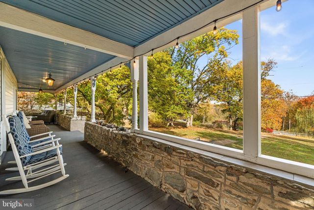 16916 ANNANDALE RD, Emmitsburg, MD 21727