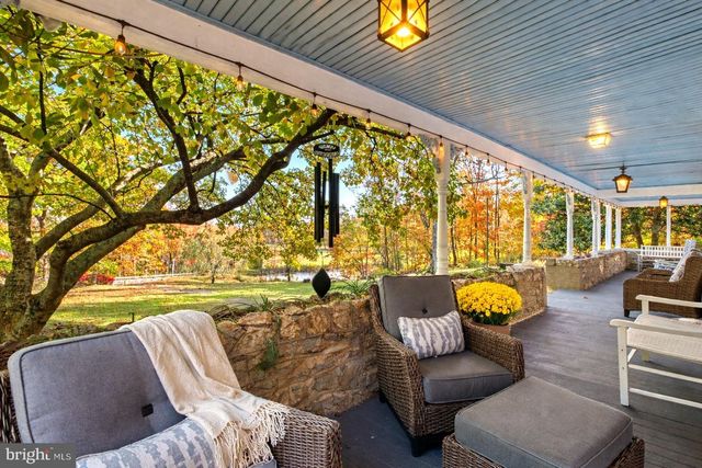 16916 ANNANDALE RD, Emmitsburg, MD 21727