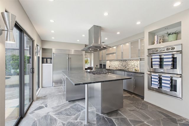 8903 Maple Glen Drive, Dallas, TX 75231