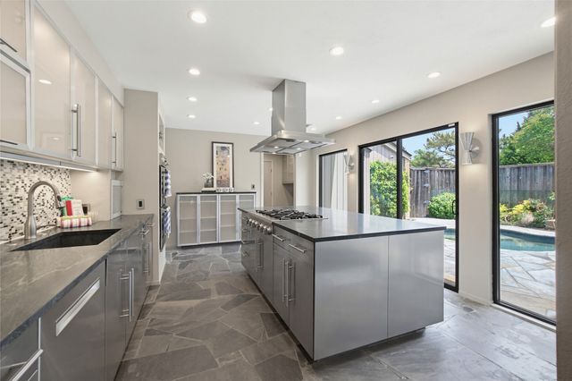 8903 Maple Glen Drive, Dallas, TX 75231