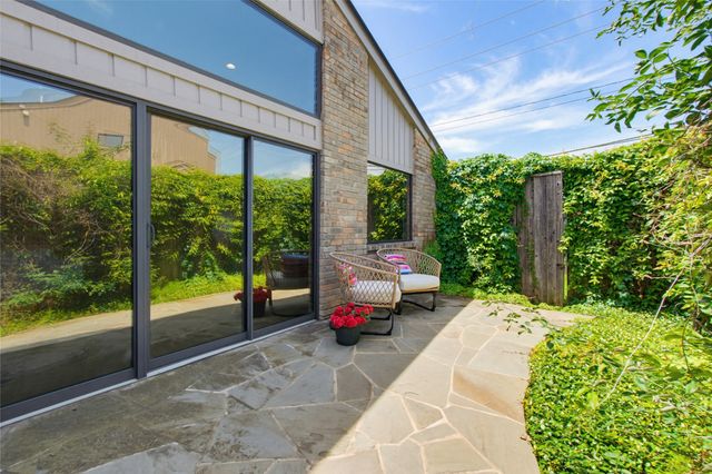 8903 Maple Glen Drive, Dallas, TX 75231