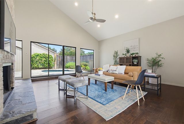 8903 Maple Glen Drive, Dallas, TX 75231