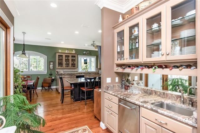 5670 Riverview Pointe E Drive, Theodore, AL 36582