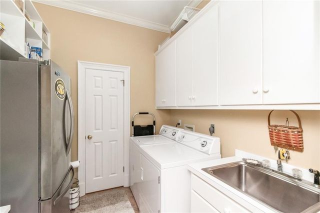 5670 Riverview Pointe E Drive, Theodore, AL 36582