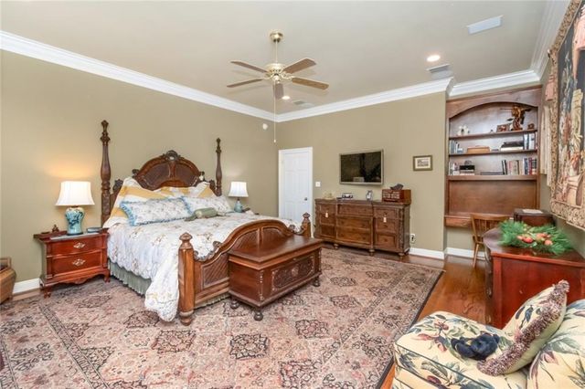 5670 Riverview Pointe E Drive, Theodore, AL 36582