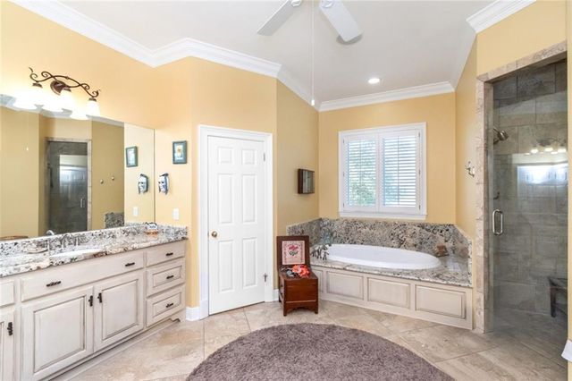 5670 Riverview Pointe E Drive, Theodore, AL 36582