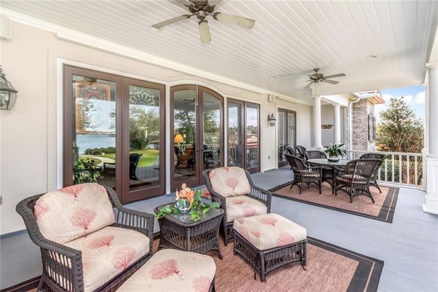 5670 Riverview Pointe E Drive, Theodore, AL 36582