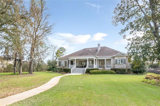5670 Riverview Pointe E Drive, Theodore, AL 36582