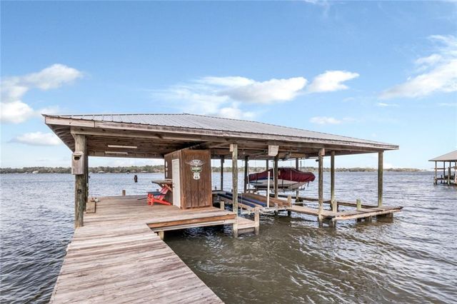 5670 Riverview Pointe E Drive, Theodore, AL 36582