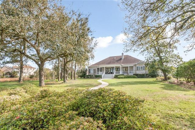 5670 Riverview Pointe E Drive, Theodore, AL 36582