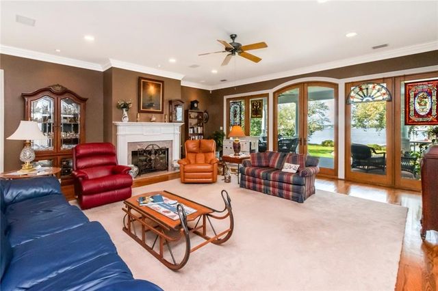 5670 Riverview Pointe E Drive, Theodore, AL 36582