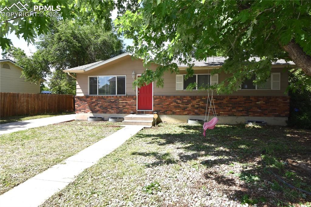 719 Lansing Drive, Colorado Springs, CO 80909