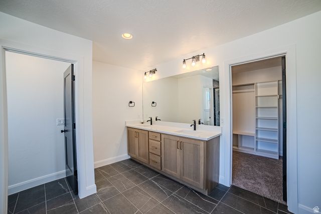 379 W AUTUMN CREEK DR, Saratoga Springs, UT 84045