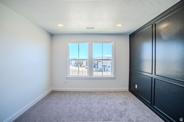379 W AUTUMN CREEK DR, Saratoga Springs, UT 84045