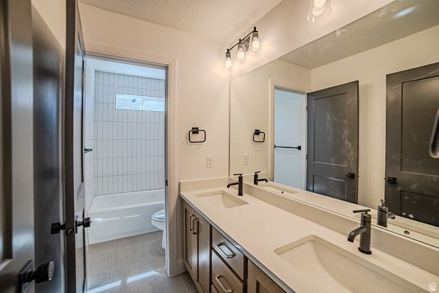 379 W AUTUMN CREEK DR, Saratoga Springs, UT 84045