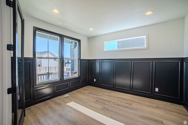 379 W AUTUMN CREEK DR, Saratoga Springs, UT 84045