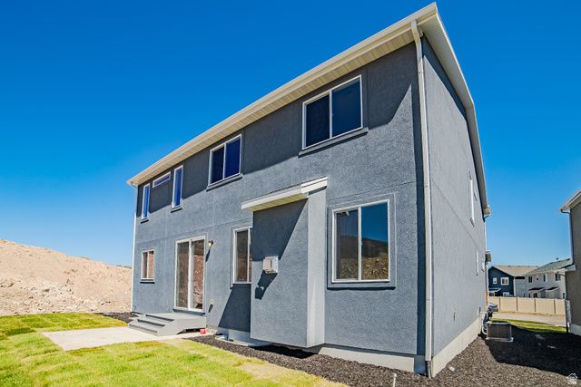 379 W AUTUMN CREEK DR, Saratoga Springs, UT 84045