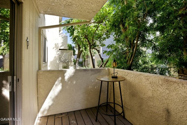 13080 Dronfield Avenue Unit 80, Sylmar, CA 91342