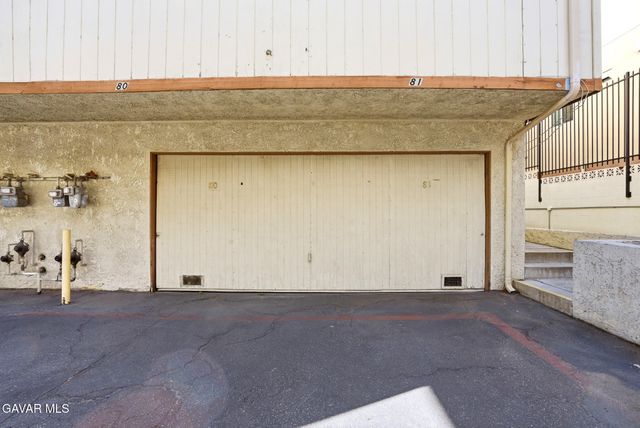 13080 Dronfield Avenue Unit 80, Sylmar, CA 91342