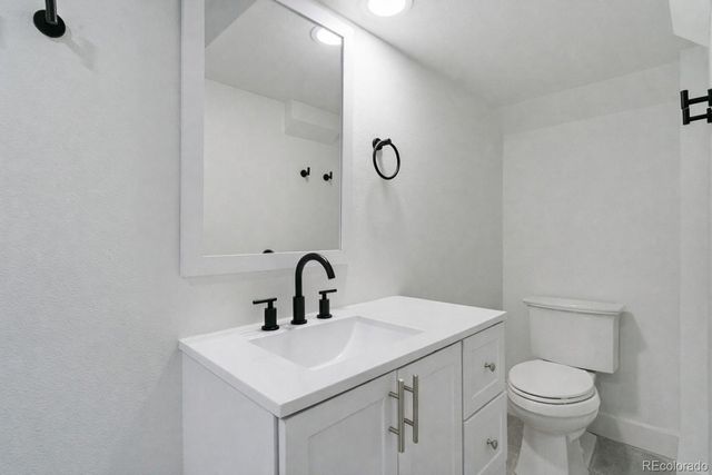 2821 S Vance Way, Denver, CO 80227