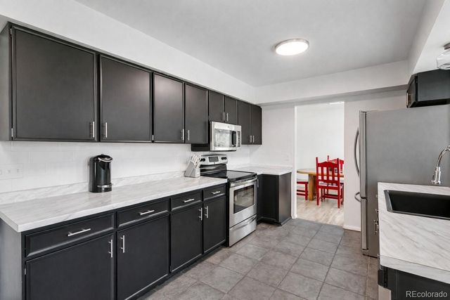 2821 S Vance Way, Denver, CO 80227