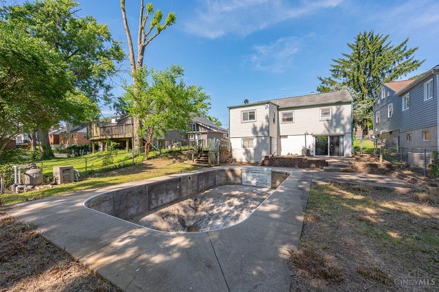 7260 Osceola Drive, Madeira, OH 45243