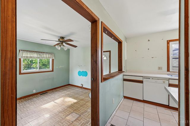 7260 Osceola Drive, Madeira, OH 45243