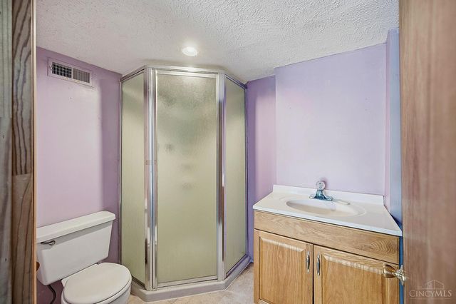 7260 Osceola Drive, Madeira, OH 45243
