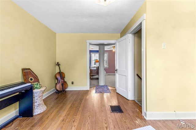1044 Tompkins Street, St Charles, MO 63301