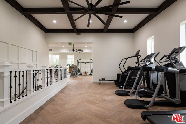 1901 N Buena Vista Street 02-214, Burbank, CA 91504