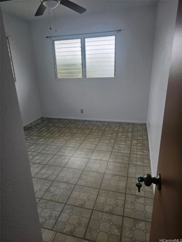 1278 Nanakai Street A, Pearl City, HI 96782