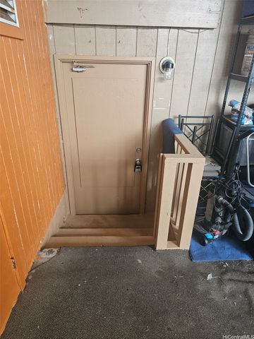 1278 Nanakai Street A, Pearl City, HI 96782