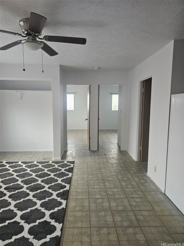 1278 Nanakai Street A, Pearl City, HI 96782