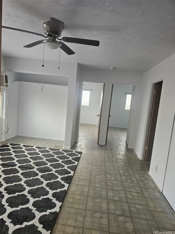 1278 Nanakai Street A, Pearl City, HI 96782