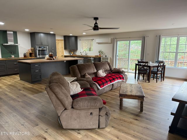 611 Antioch Church Rd, Vonore, TN 37885