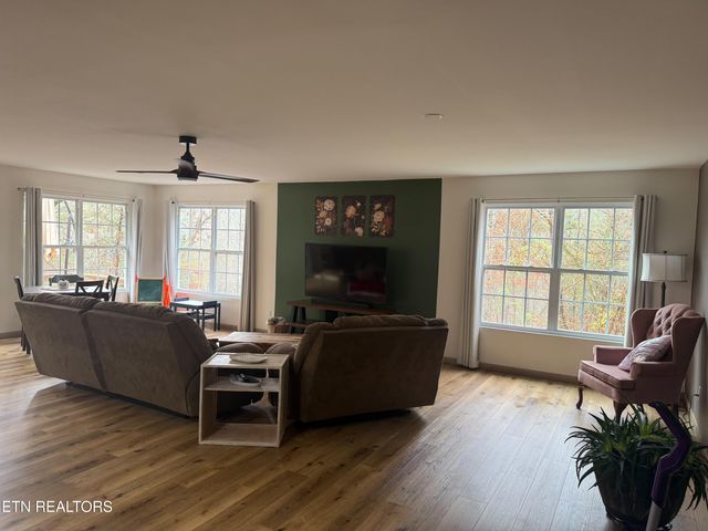 611 Antioch Church Rd, Vonore, TN 37885