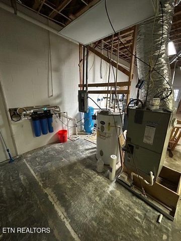 611 Antioch Church Rd, Vonore, TN 37885