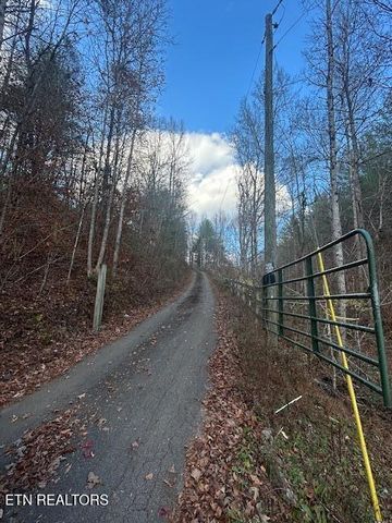 611 Antioch Church Rd, Vonore, TN 37885