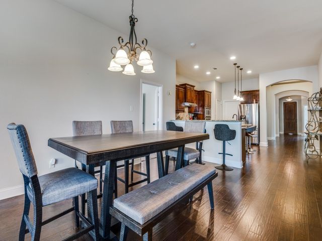 1314 Greenrock Court, Midlothian, TX 76065