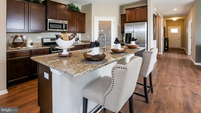 306 VERO RD, Egg Harbor Township, NJ 08234