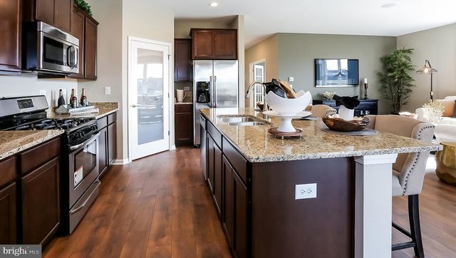 306 VERO RD, Egg Harbor Township, NJ 08234